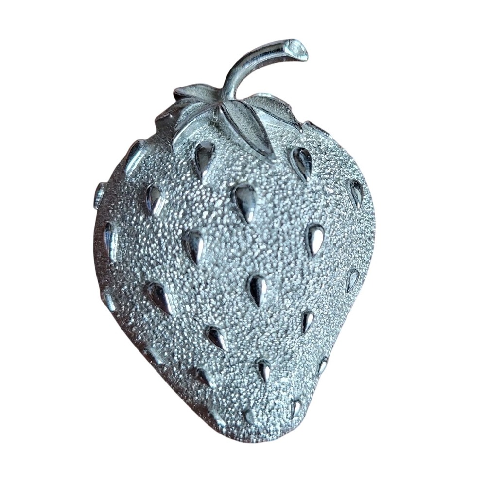 Vintage Sarah Coventry Silver Tone Strawberry Brooch Pin Textured Mid Century